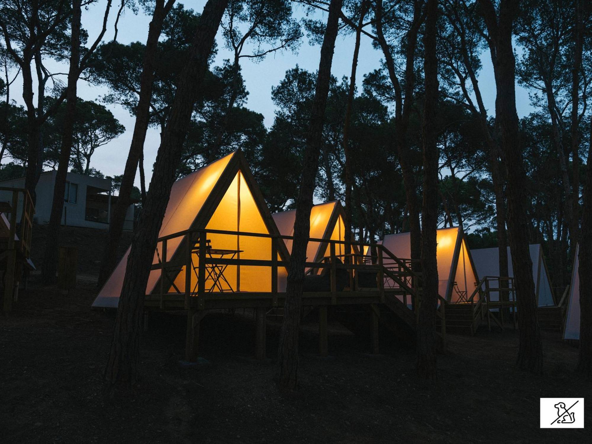 מלון L' Escala Wecamp Cala Montgo מראה חיצוני תמונה